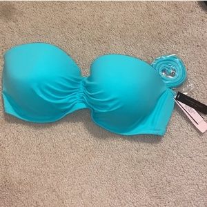 36D Victoria’s Secret turquoise strapless bikini top